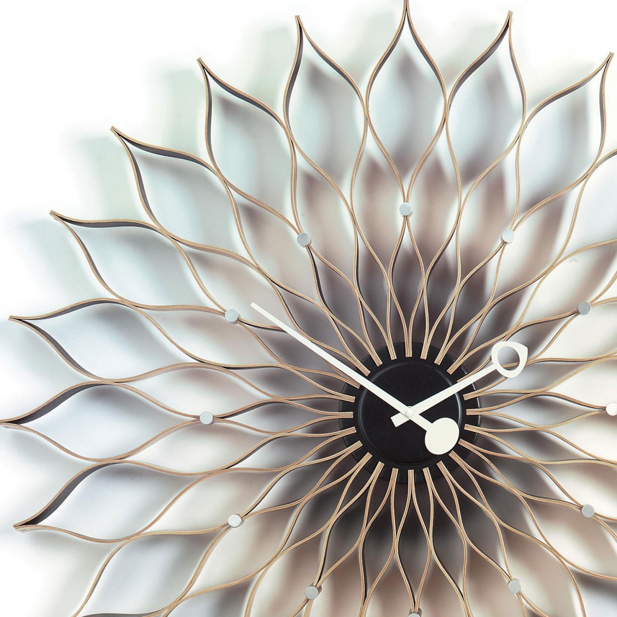 开云（中国） - 附件|钟表|办公家具|设计师家具|挂钟 - 向日葵时钟