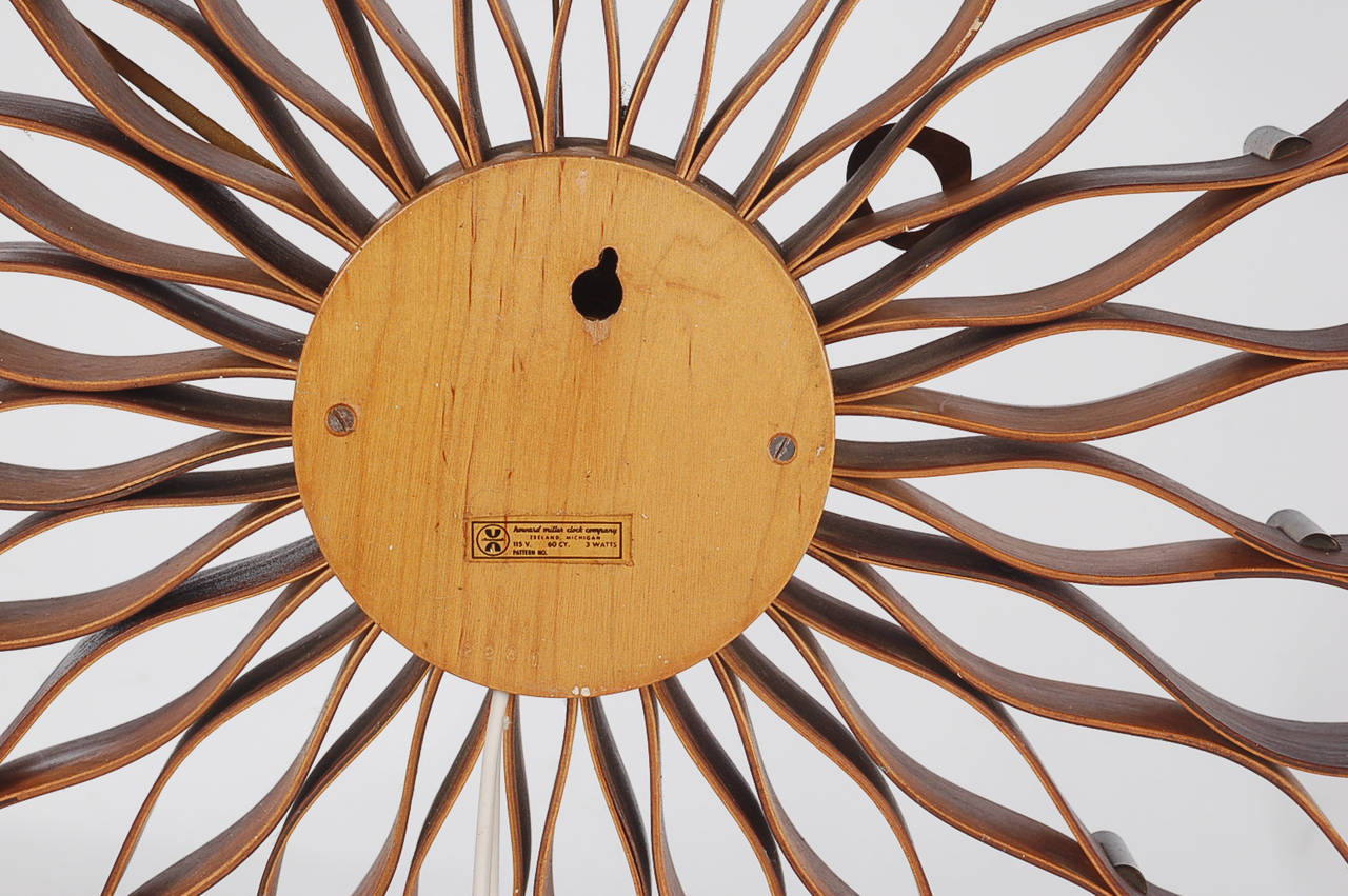 开云（中国） - 附件|钟表|办公家具|设计师家具|挂钟 - 向日葵时钟