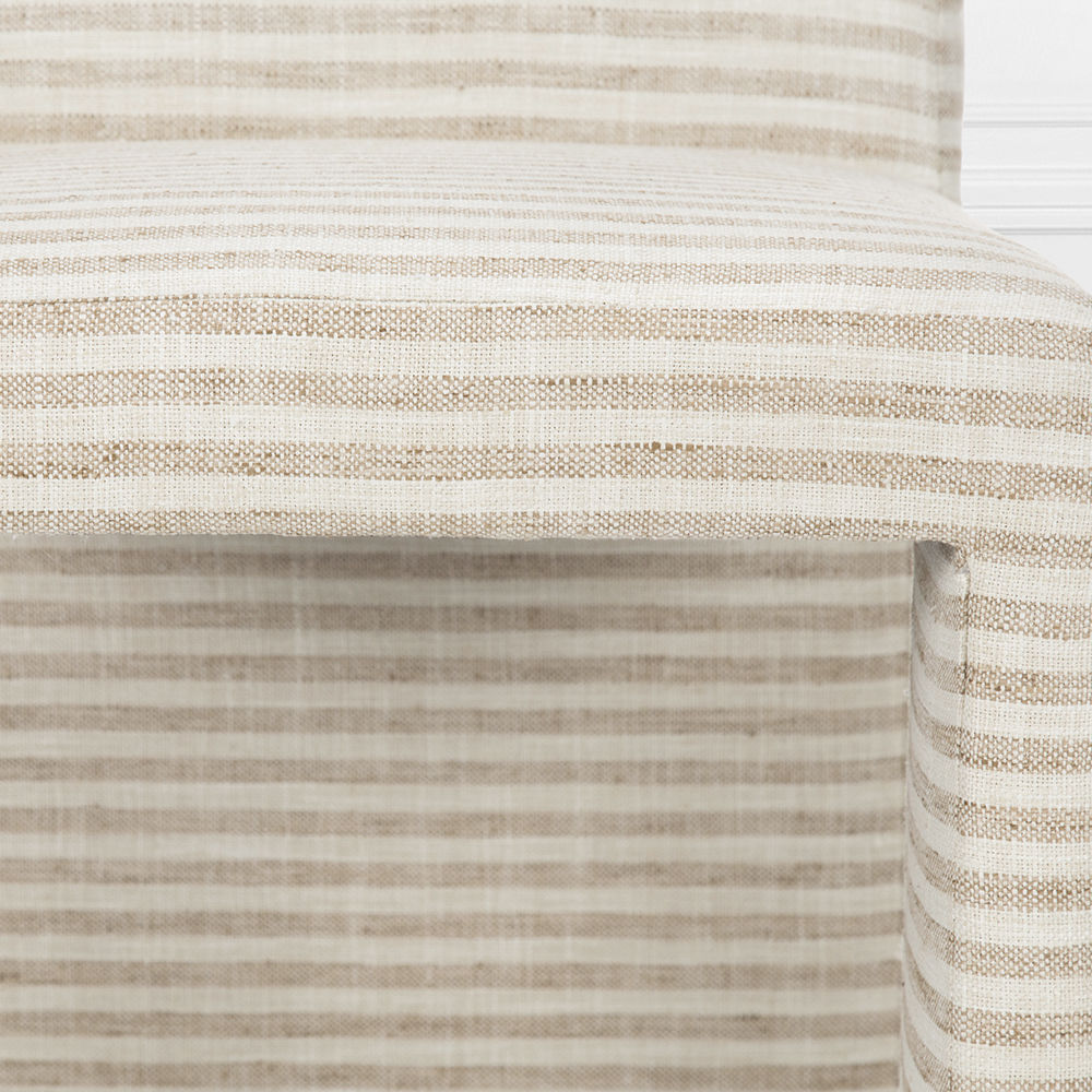 开云（中国） - 坐具|餐椅|办公家具|设计师家具|塞耶餐椅