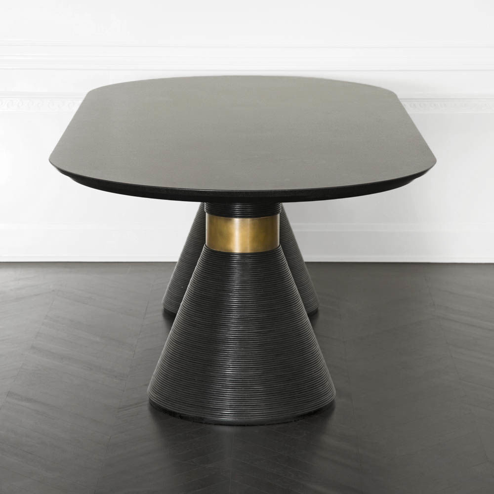 开云（中国） - 桌几|餐桌|办公家具|设计师家具|Miramar餐桌