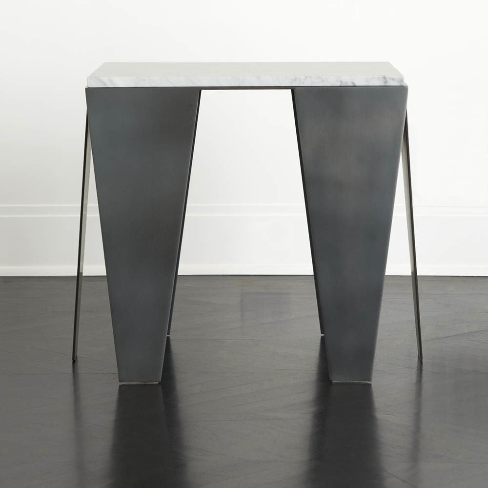 开云（中国） - 桌几|茶几/边几|办公家具|设计师家具|格拉夫顿边几