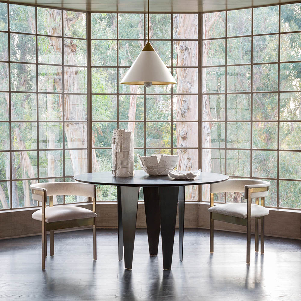 开云（中国） - 桌几|餐桌|办公家具|设计师家具|格拉夫顿餐桌