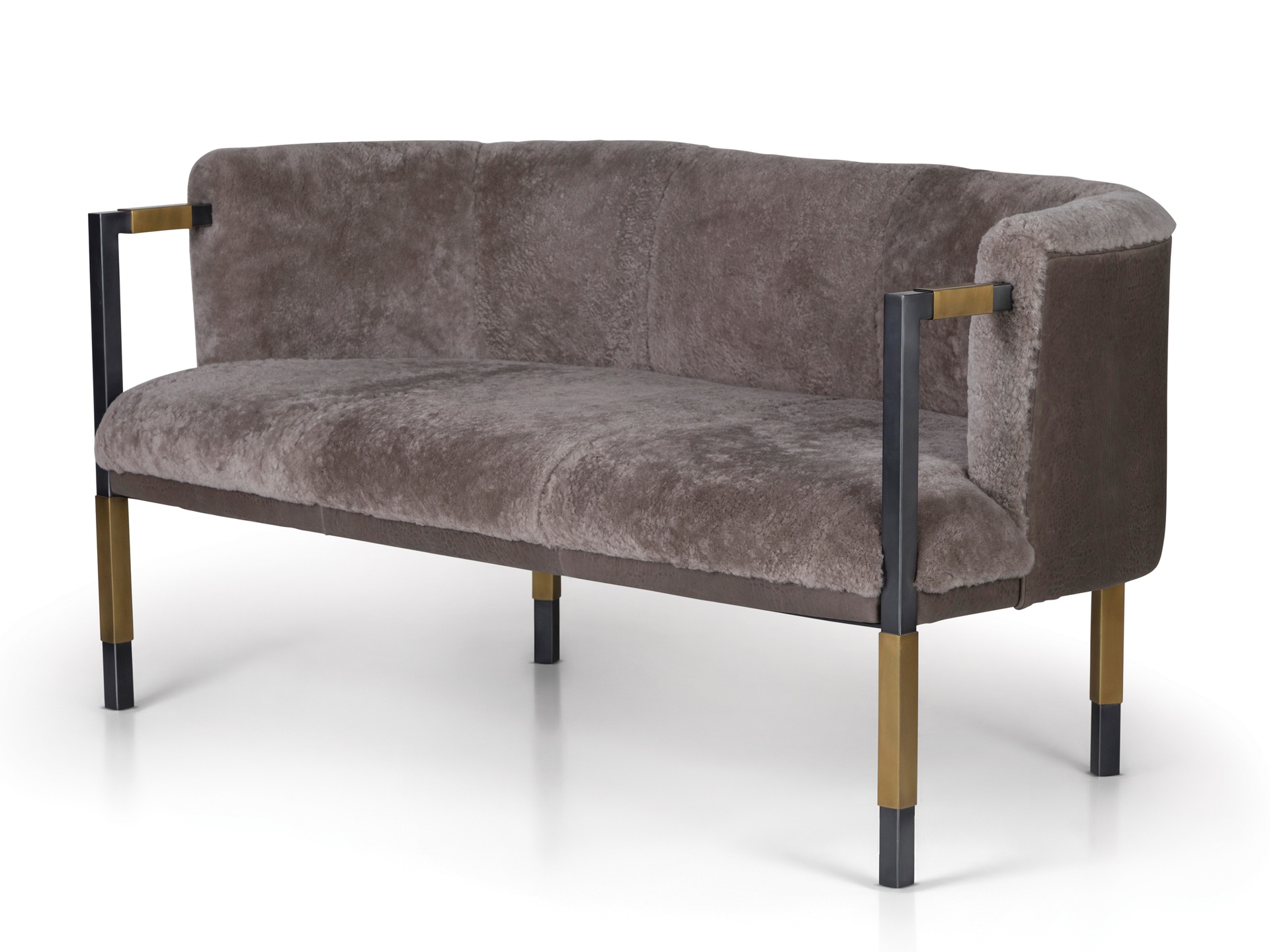 开云（中国） - 坐具|沙发|办公家具|设计师家具|Larchmont沙发