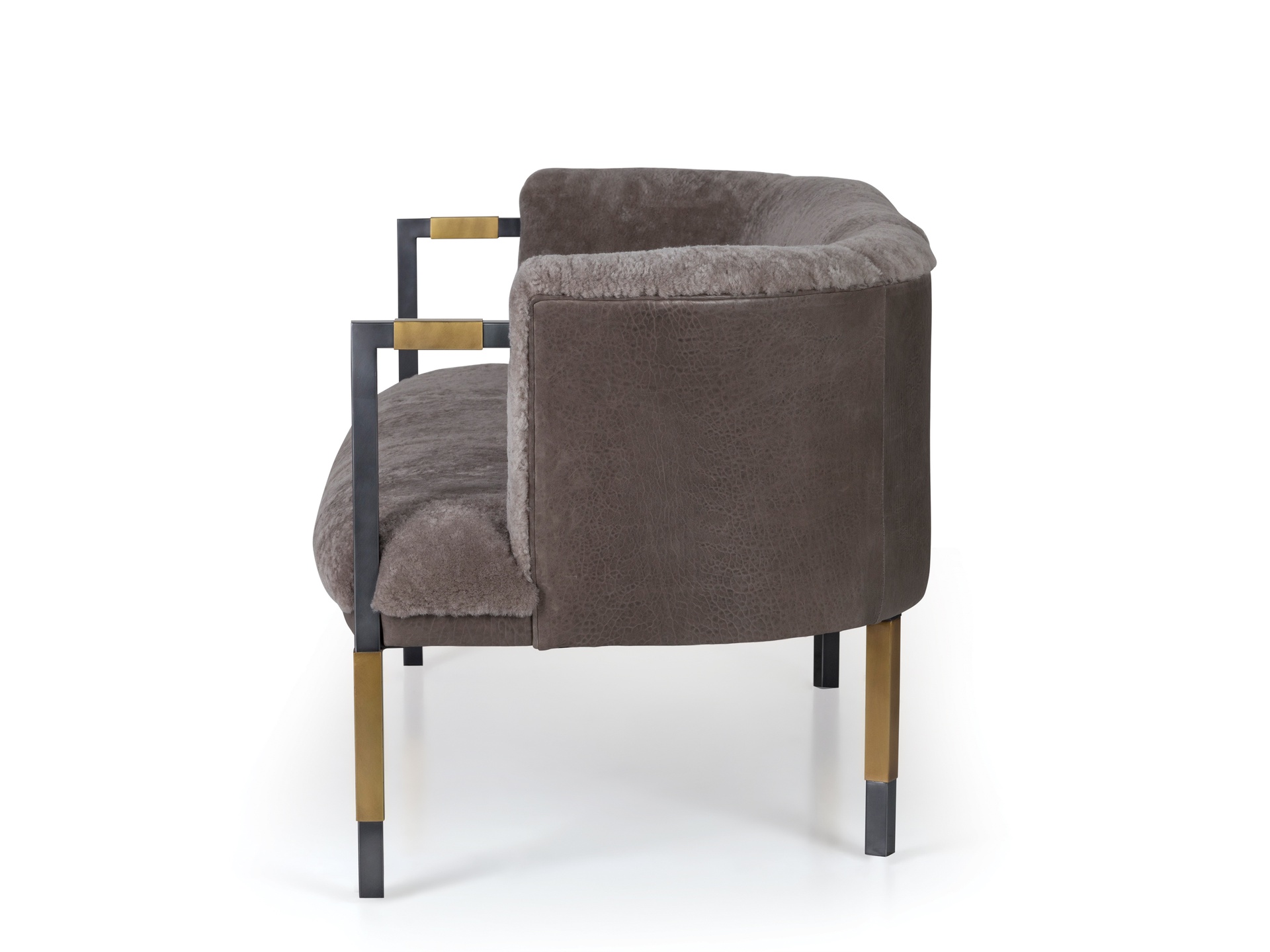 开云（中国） - 坐具|沙发|办公家具|设计师家具|Larchmont沙发