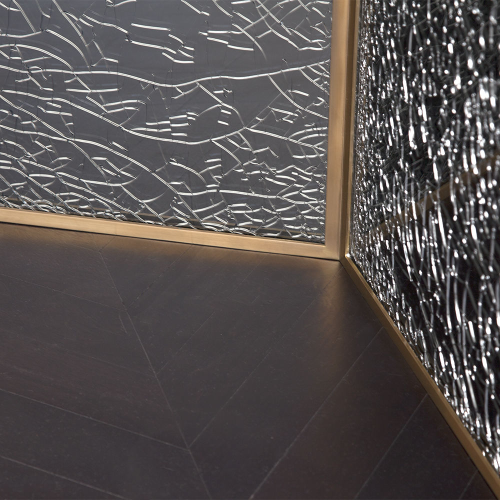 开云（中国） - 桌几|餐桌|办公家具|设计师家具|Fractured餐桌