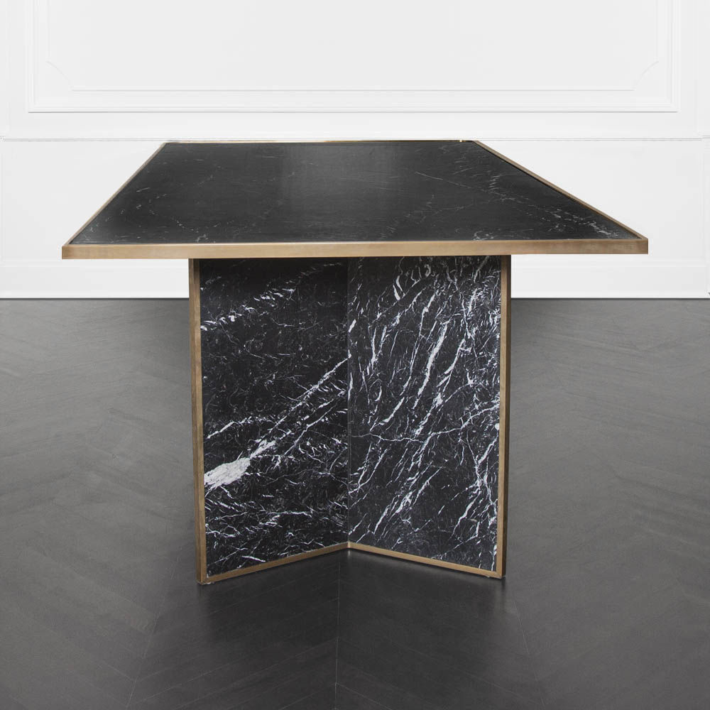 开云（中国） - 桌几|餐桌|办公家具|设计师家具|Liaison餐桌