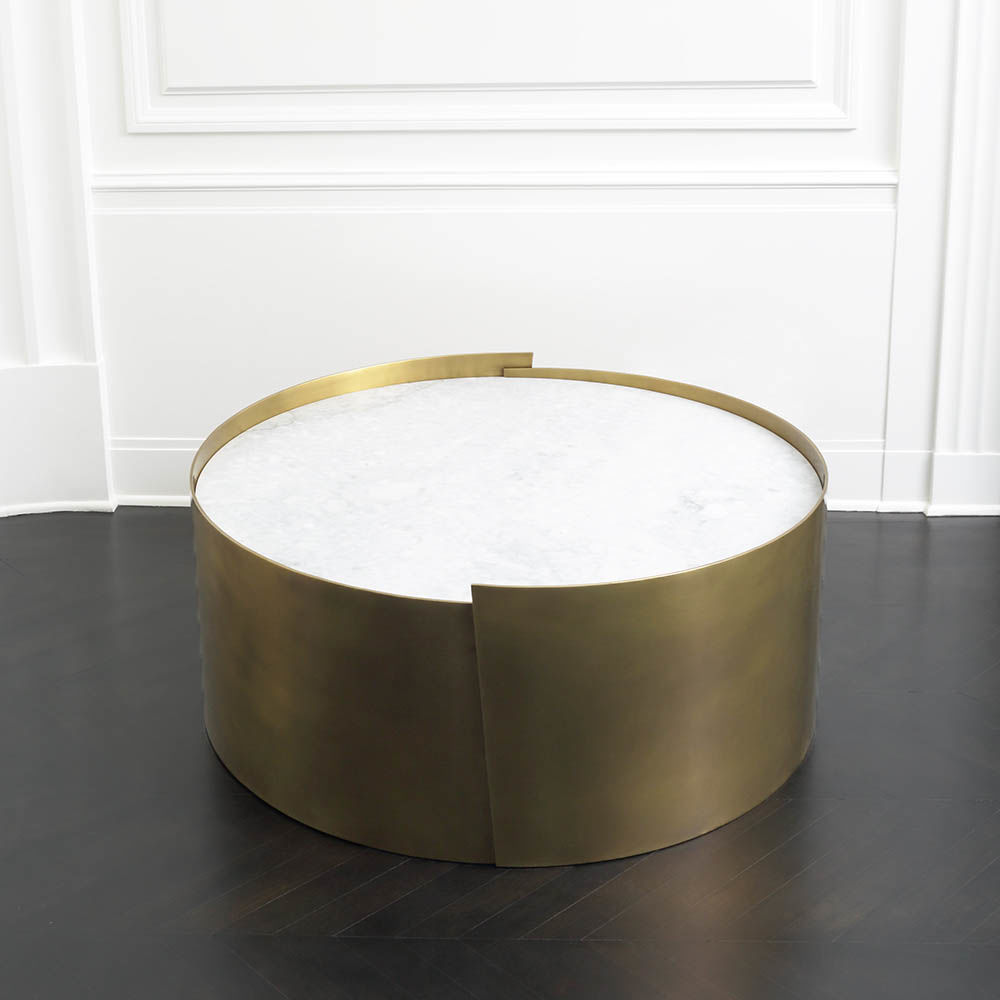 开云（中国） - 桌几|咖啡桌|办公家具|设计师家具|阿尔塔咖啡桌