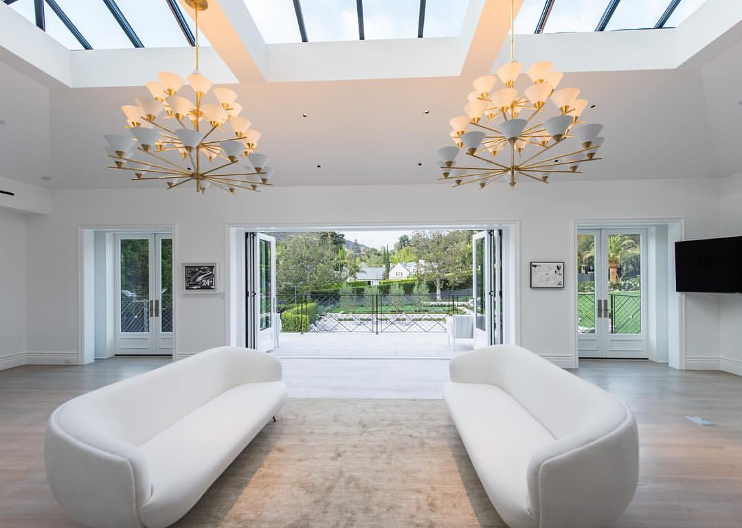 开云（中国） - 灯饰|吊灯|办公家具|设计师家具|Cleo枝形吊灯