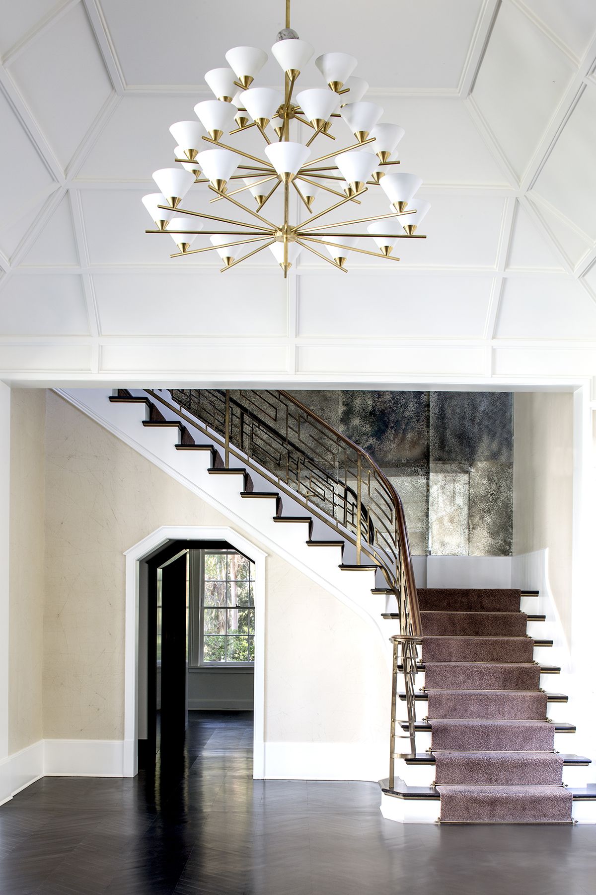 开云（中国） - 灯饰|吊灯|办公家具|设计师家具|Cleo枝形吊灯