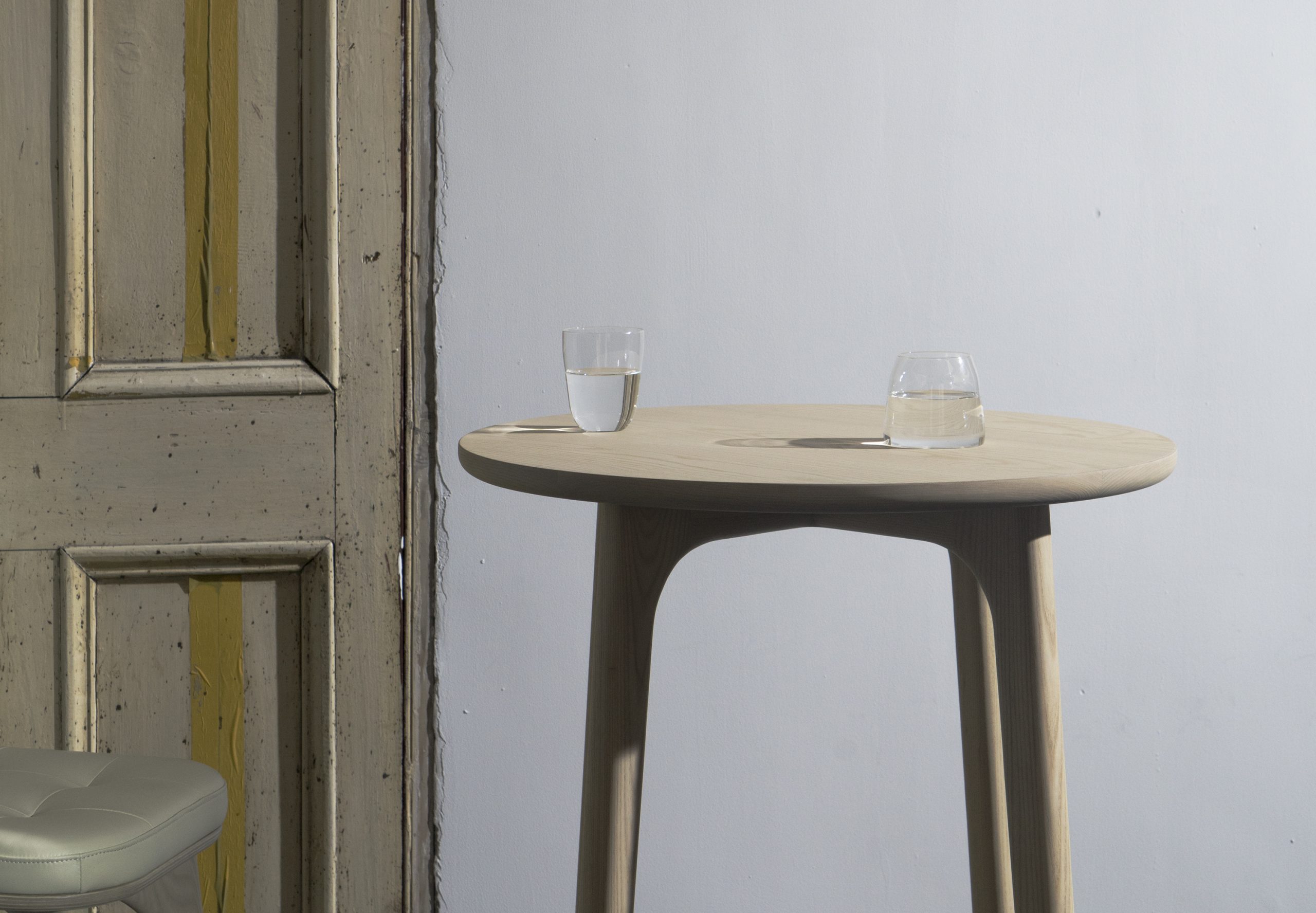 开云（中国） - 桌几|咖啡桌|办公家具|设计师家具|Utility 咖啡桌