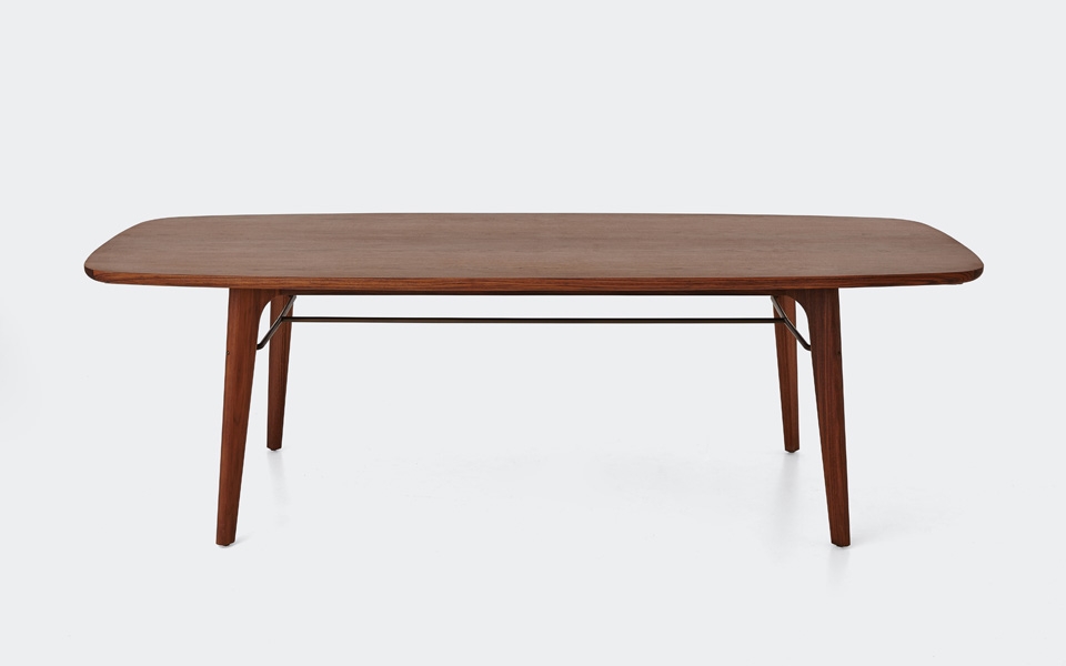 开云（中国） - 桌几|餐桌|办公家具|设计师家具|Utility 餐桌