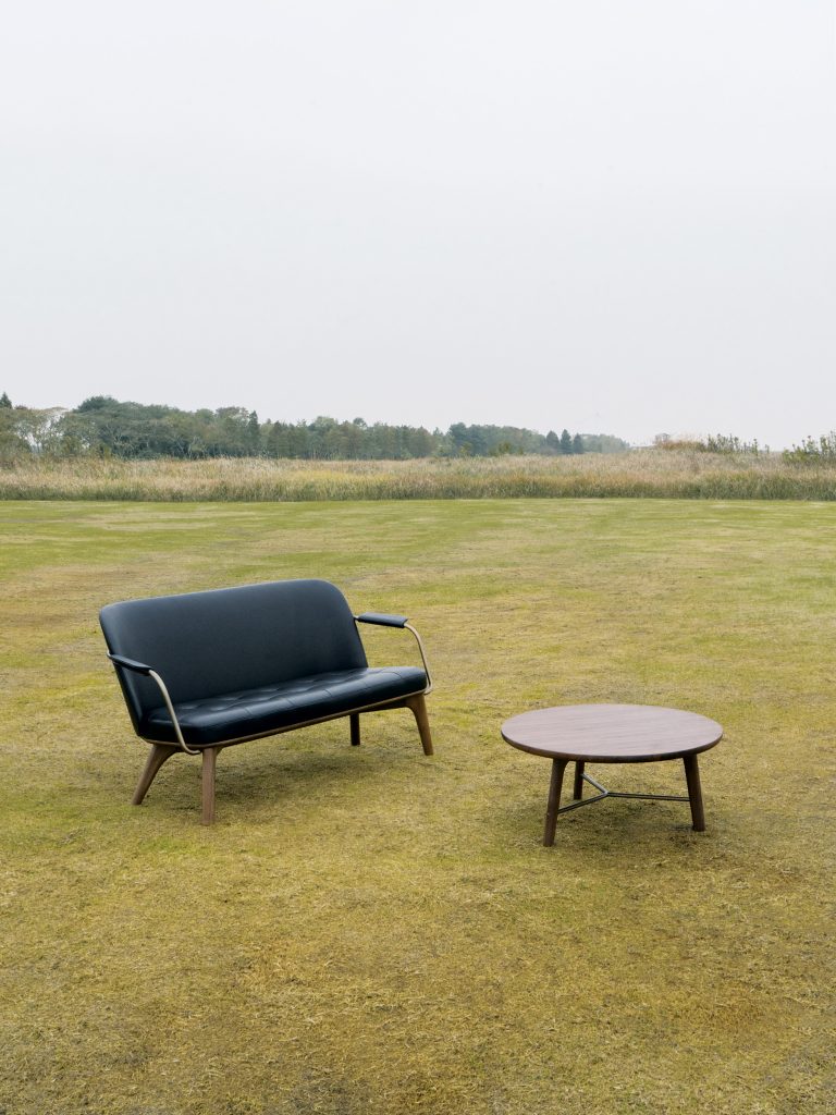 开云（中国） - 桌几|咖啡桌|办公家具|设计师家具|Utility 边桌