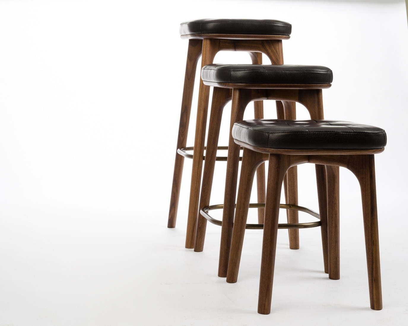 开云（中国） - 坐具|吧椅/凳子|办公家具|设计师家具|Utility 吧凳