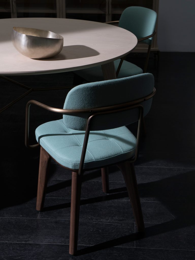 开云（中国） - 坐具|餐椅|办公家具|设计师家具|Utility 餐椅