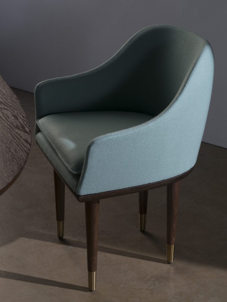 开云（中国） - 坐具|餐椅|办公家具|设计师家具|露娜餐椅