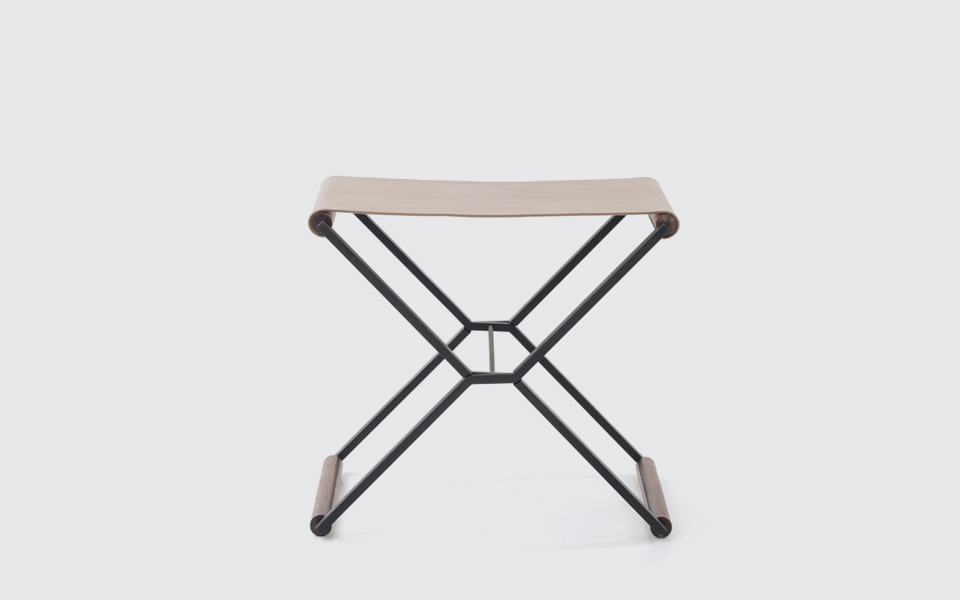 开云（中国） - 坐具|吧椅/凳子|办公家具|设计师家具|James 凳子