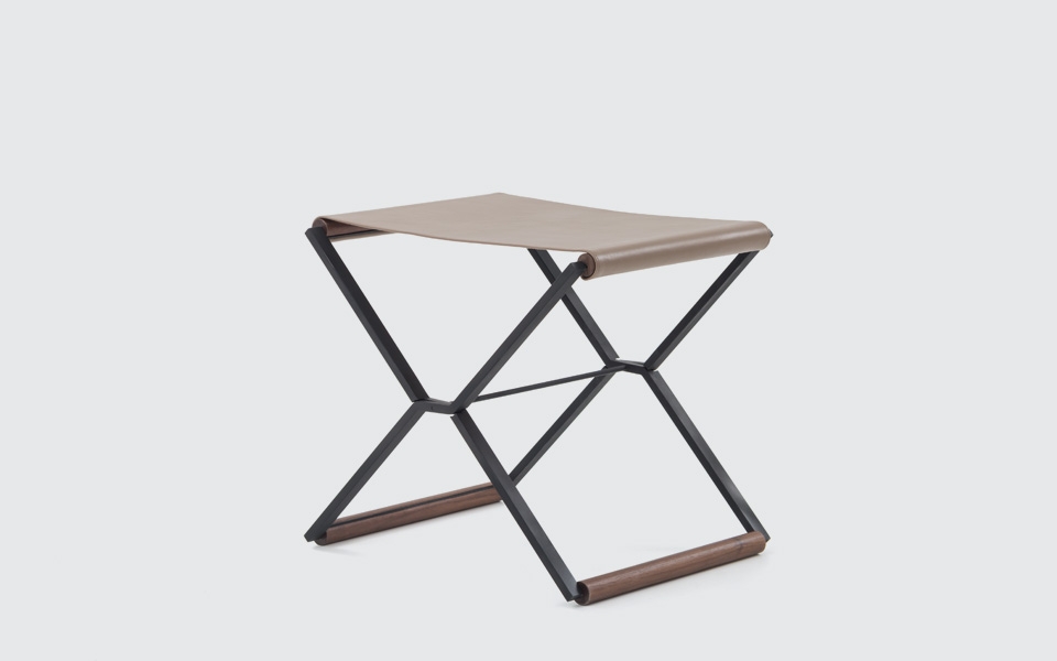 开云（中国） - 坐具|吧椅/凳子|办公家具|设计师家具|James 凳子