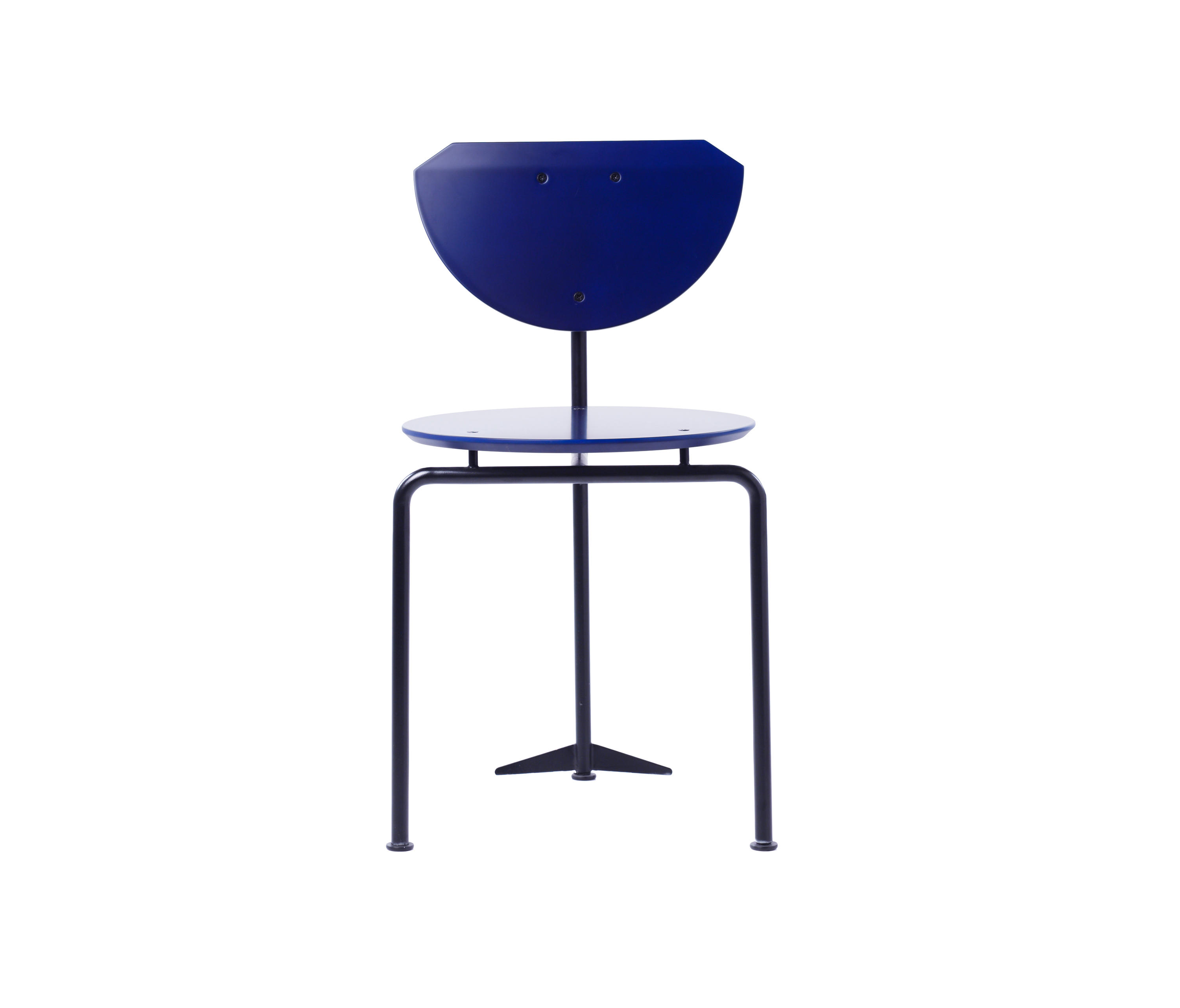 开云（中国） - 坐具|餐椅|办公家具|设计师家具|卡罗三字椅