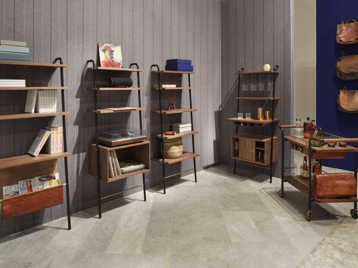 开云（中国） - 储物|储物柜|办公家具|设计师家具|Vale 储物架