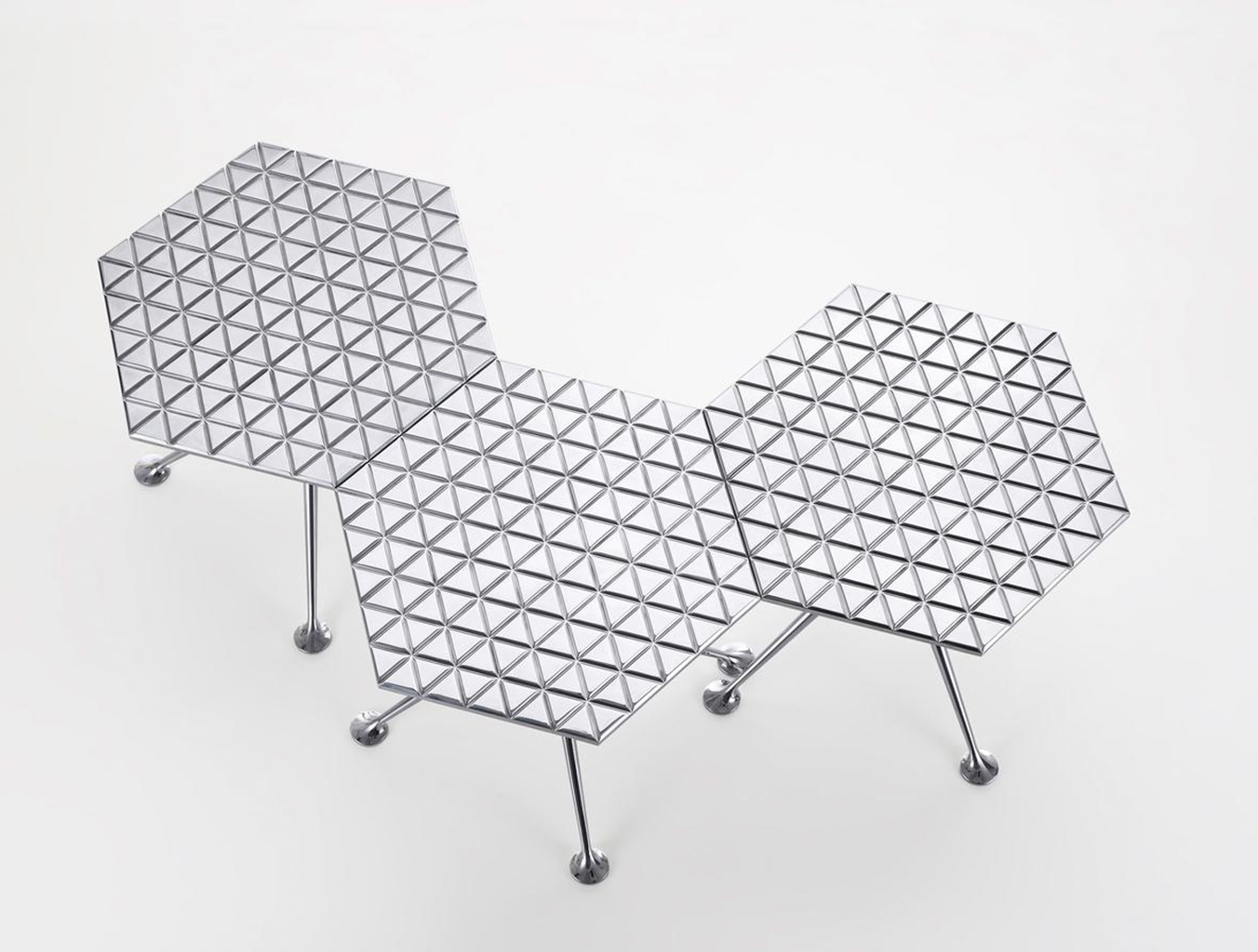 开云（中国） - 桌几|茶几/边几|办公家具|设计师家具|户外六角边几