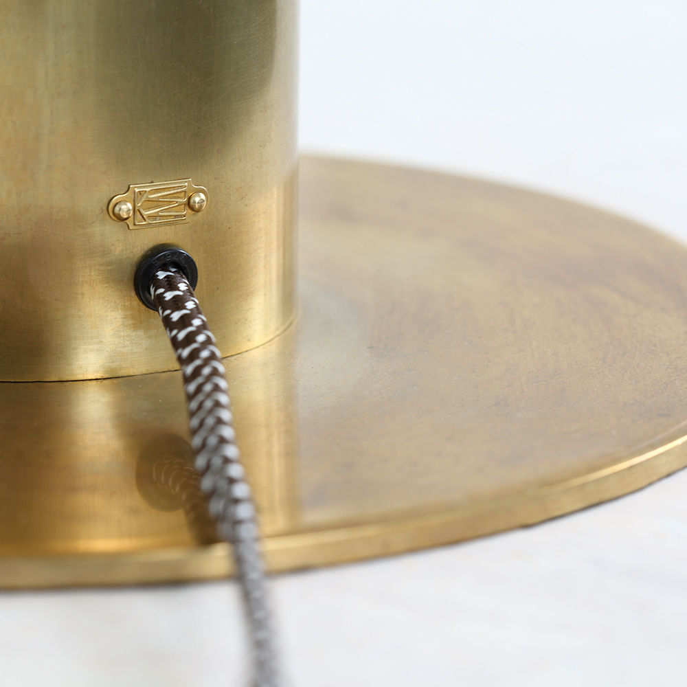 开云（中国） - 灯饰|台灯|办公家具|设计师家具|Melange台灯