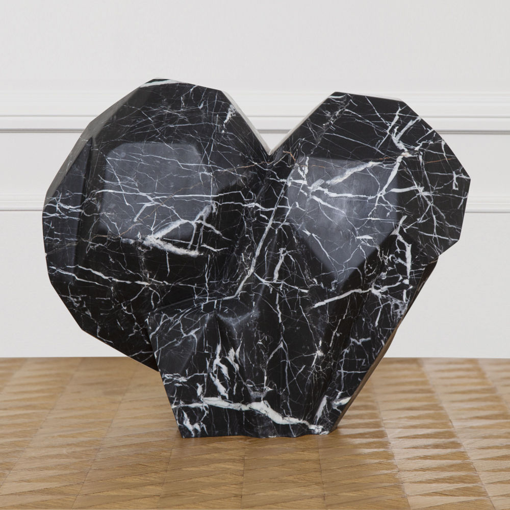 开云（中国） - 附件|饰品|办公家具|设计师家具|破碎的心