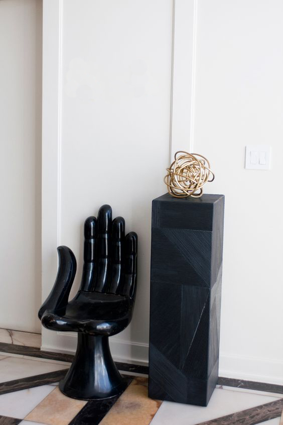 开云（中国） - 附件|饰品|办公家具|设计师家具|Tephra木柱