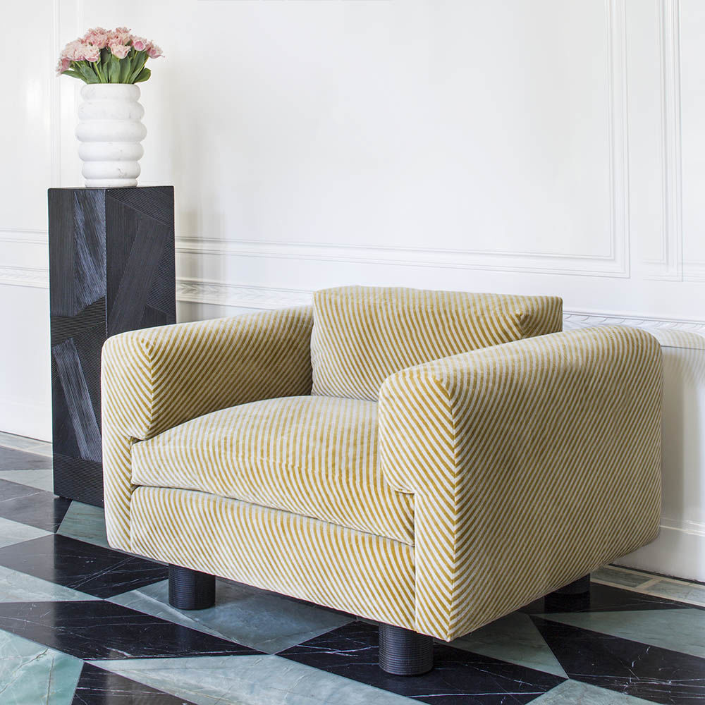 开云（中国） - 附件|饰品|办公家具|设计师家具|Tephra木柱