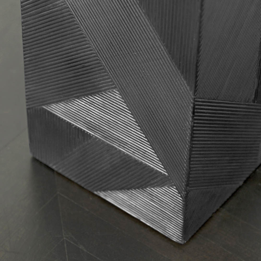 开云（中国） - 附件|饰品|办公家具|设计师家具|Tephra木柱