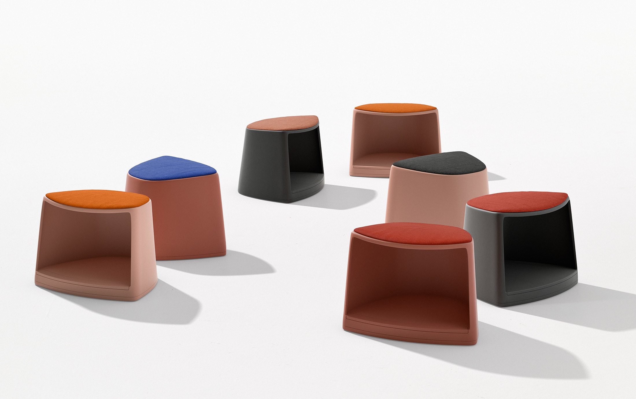 开云（中国） - 坐具|吧椅/凳子|办公家具|设计师家具|Cila Go 矮凳