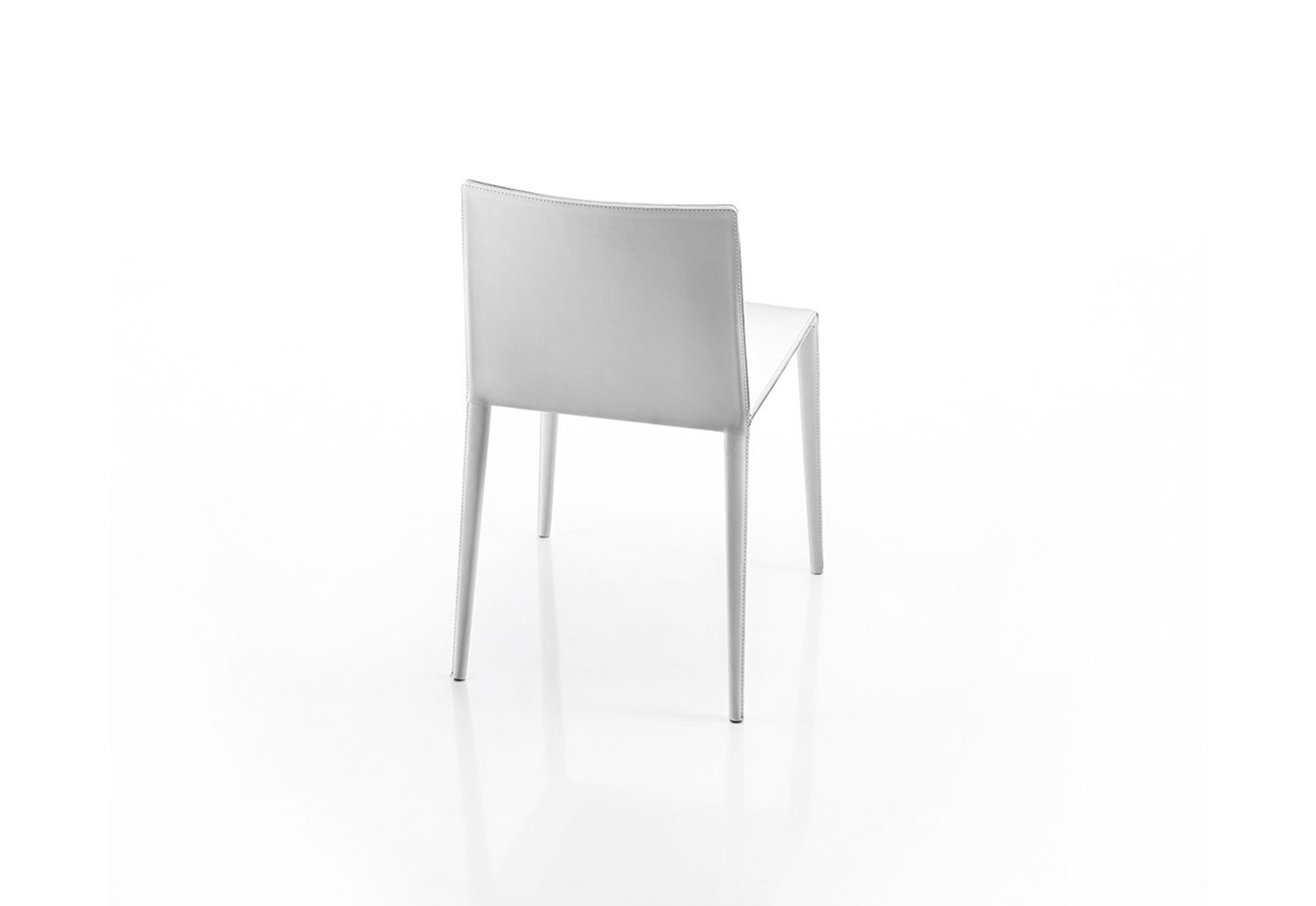 开云（中国） - 坐具|餐椅|办公家具|设计师家具|Norma 餐椅/洽谈椅