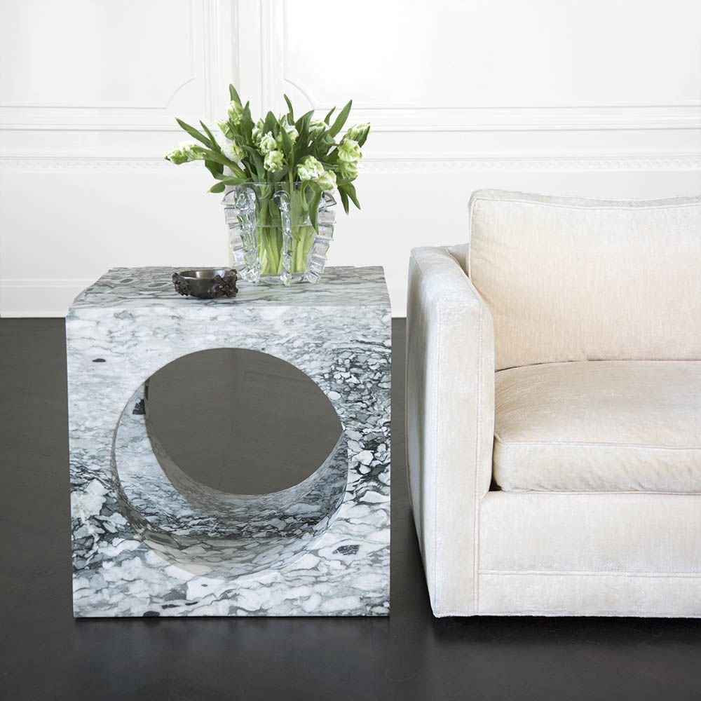 开云（中国） - 附件|花器|办公家具|设计师家具|Vista花瓶