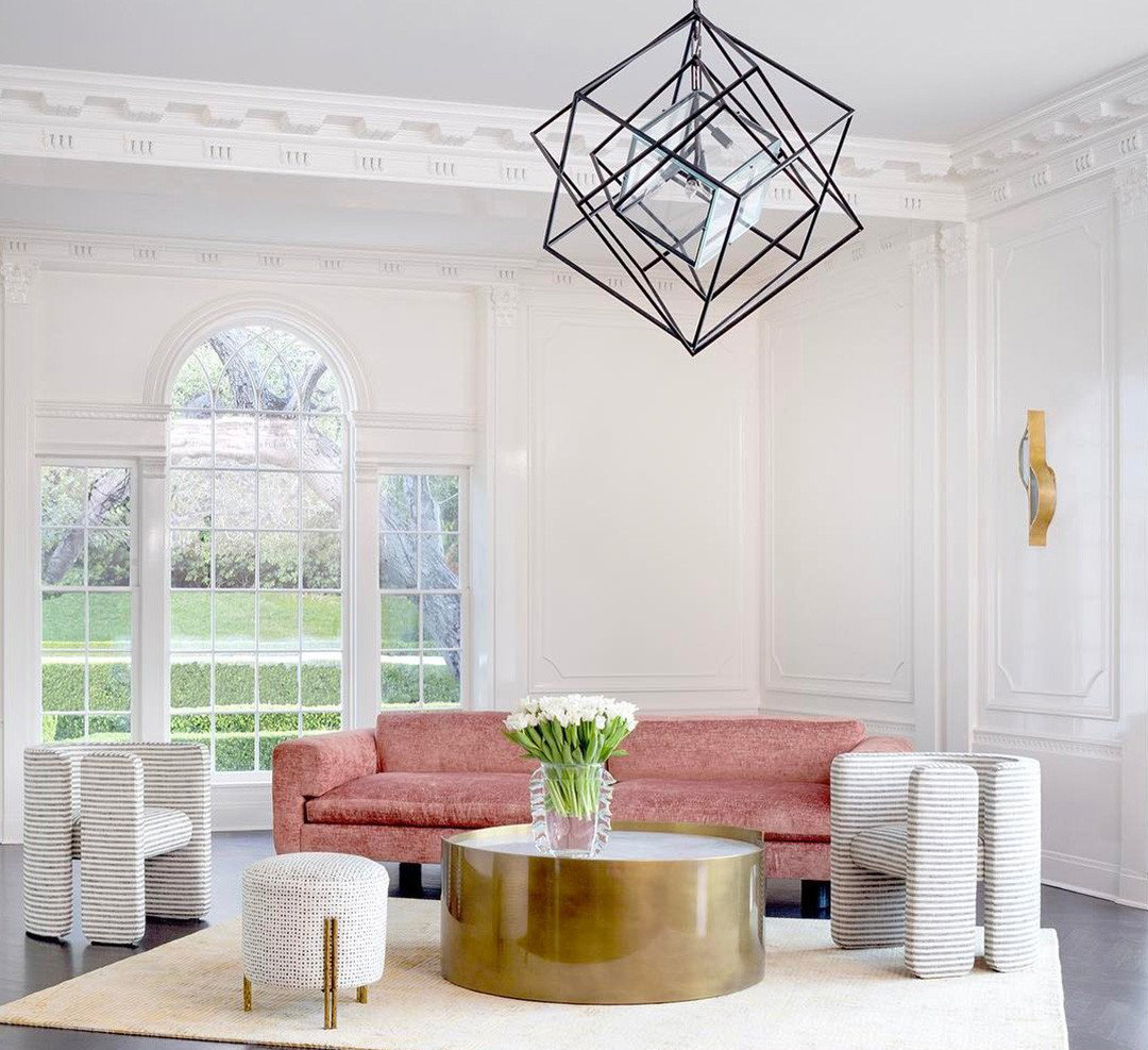 开云（中国） - 灯饰|壁灯|办公家具|设计师家具|Avant大曲线壁灯