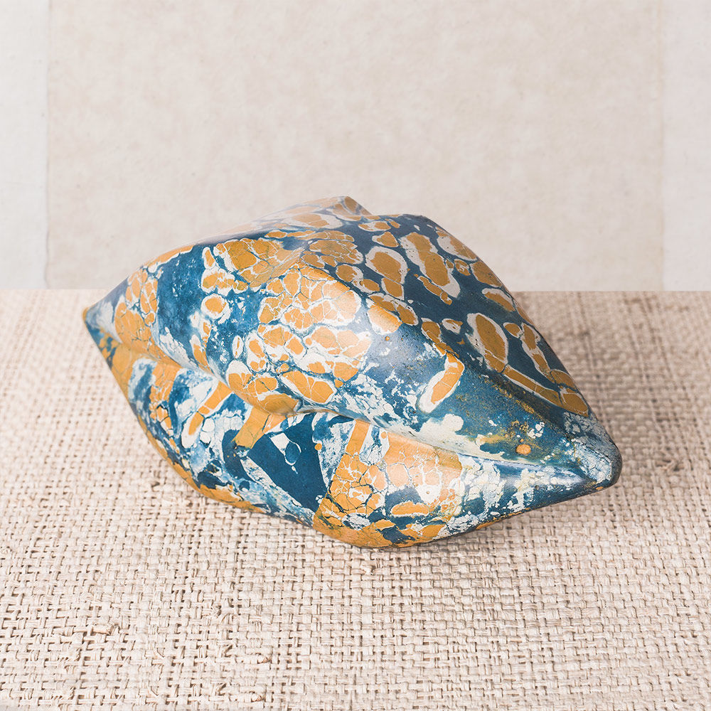 开云（中国） - 附件|饰品|办公家具|设计师家具|经典之吻