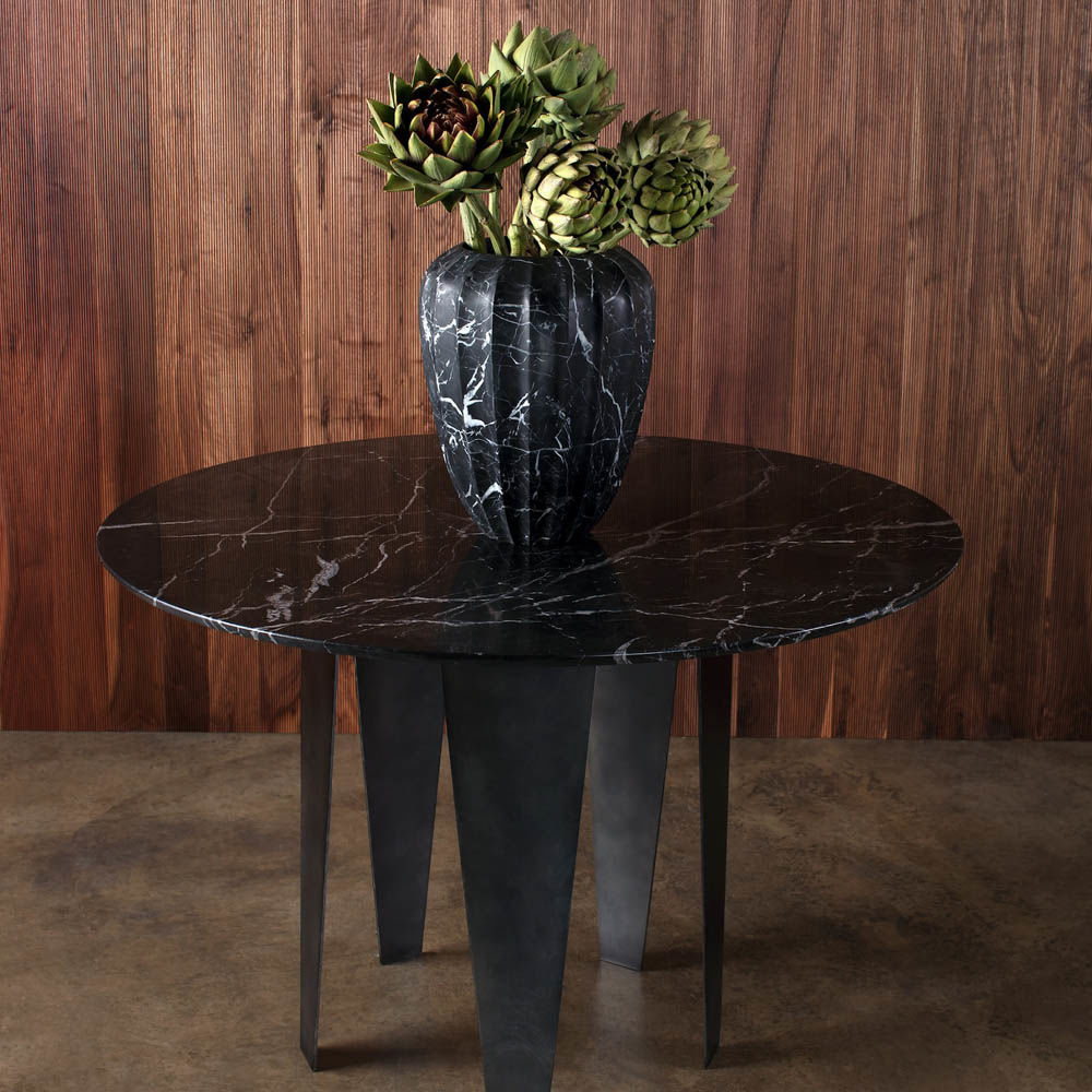 开云（中国） - 附件|花器|办公家具|设计师家具|凹槽花瓶