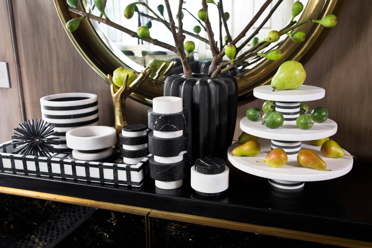 开云（中国） - 附件|花器|办公家具|设计师家具|凹槽花瓶