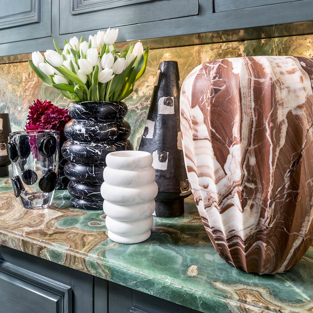 开云（中国） - 附件|花器|办公家具|设计师家具|凹槽花瓶