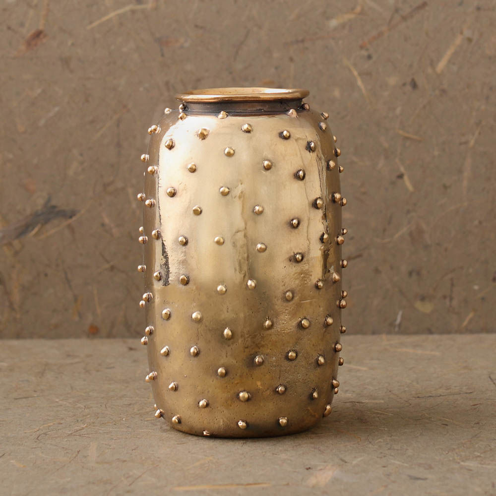 开云（中国） - 附件|花器|办公家具|设计师家具|Studded花瓶