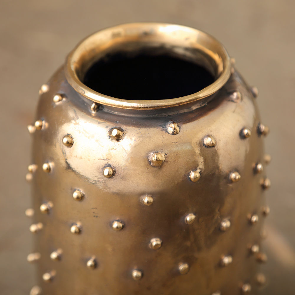 开云（中国） - 附件|花器|办公家具|设计师家具|Studded花瓶