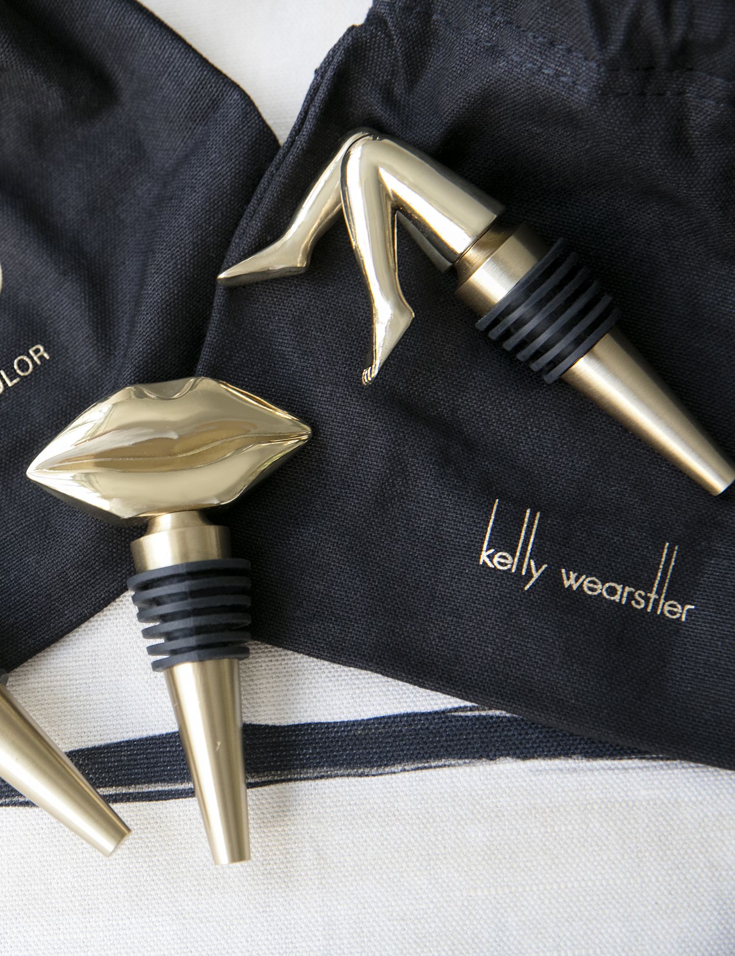 开云（中国） - 附件|饰品|办公家具|设计师家具|Acolyte酒塞