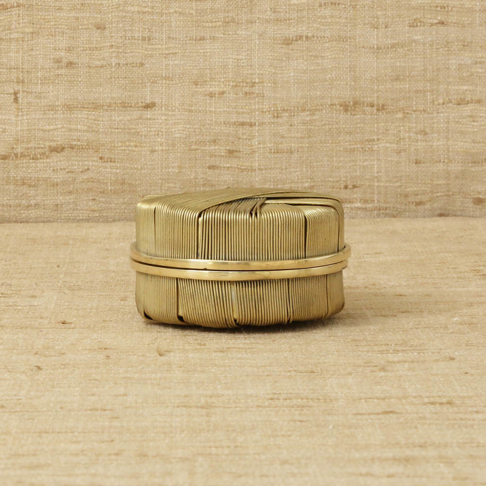 [开云（中国） - 附件|饰品|办公家具|设计师家具|细丝圆盒]