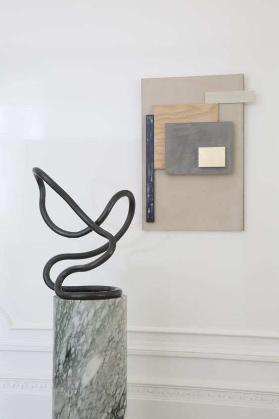 开云（中国） - 附件|饰品|办公家具|设计师家具|涡形雕塑