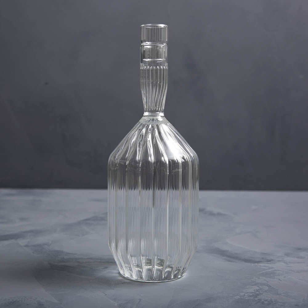 开云（中国） - 附件|饰品|办公家具|设计师家具|Margot玻璃水瓶