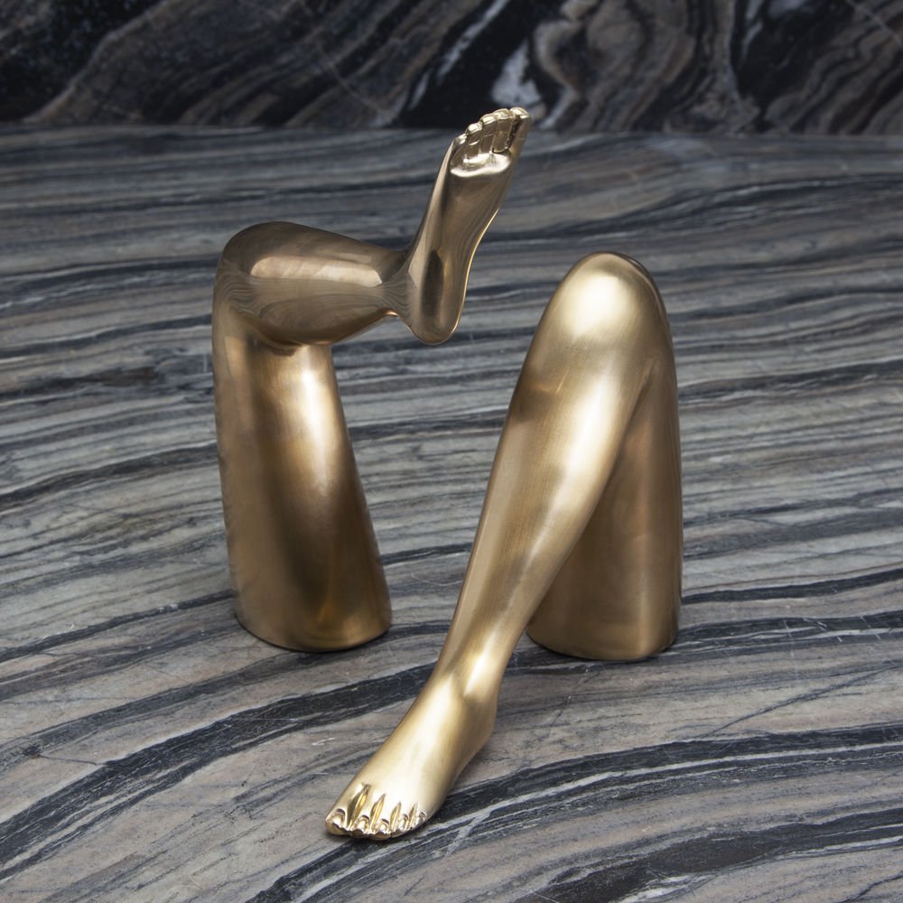 开云（中国） - 附件|饰品|办公家具|设计师家具|经典腿