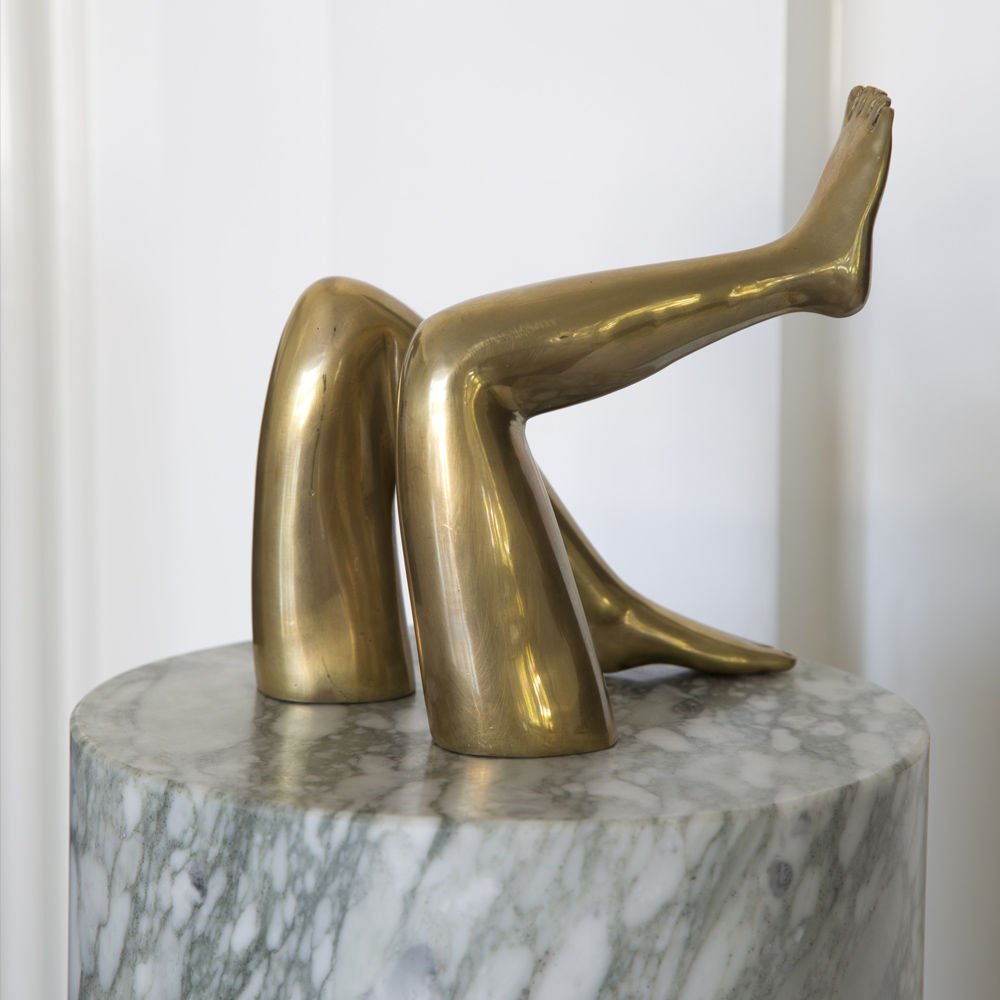 开云（中国） - 附件|饰品|办公家具|设计师家具|经典腿