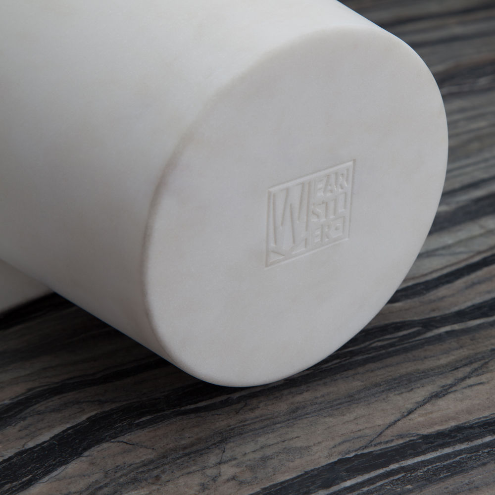 开云（中国） - 附件|花器|办公家具|设计师家具|穿孔花瓶