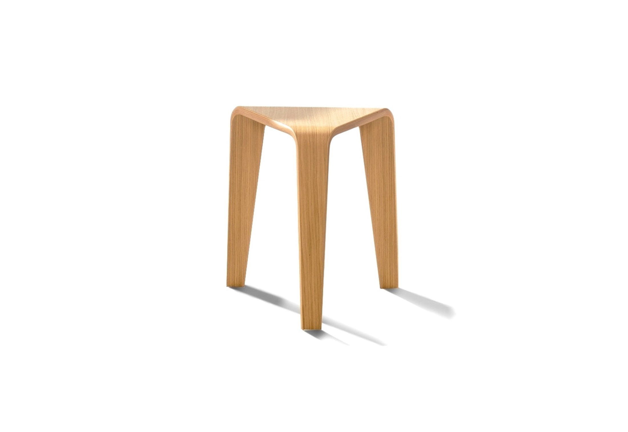 开云（中国） - 桌几|茶几/边几|办公家具|设计师家具|Ply 角几/茶几/咖啡桌