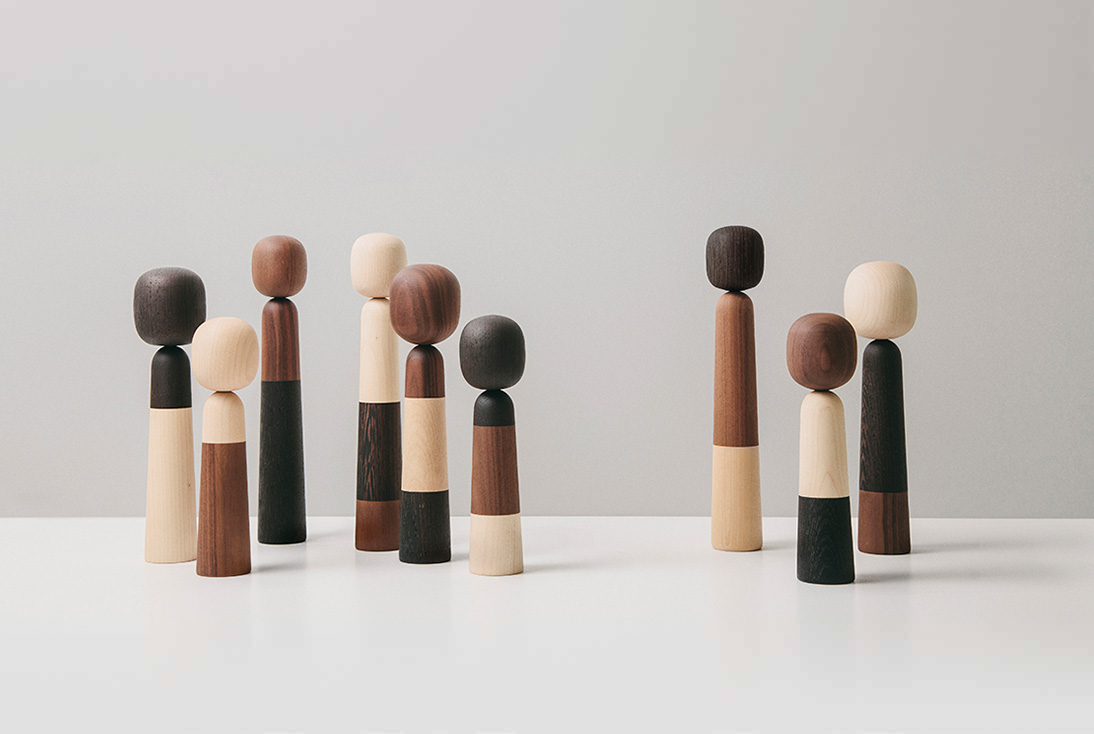 [开云（中国） - 附件|饰品|办公家具|设计师家具|Family 家庭木偶饰品]