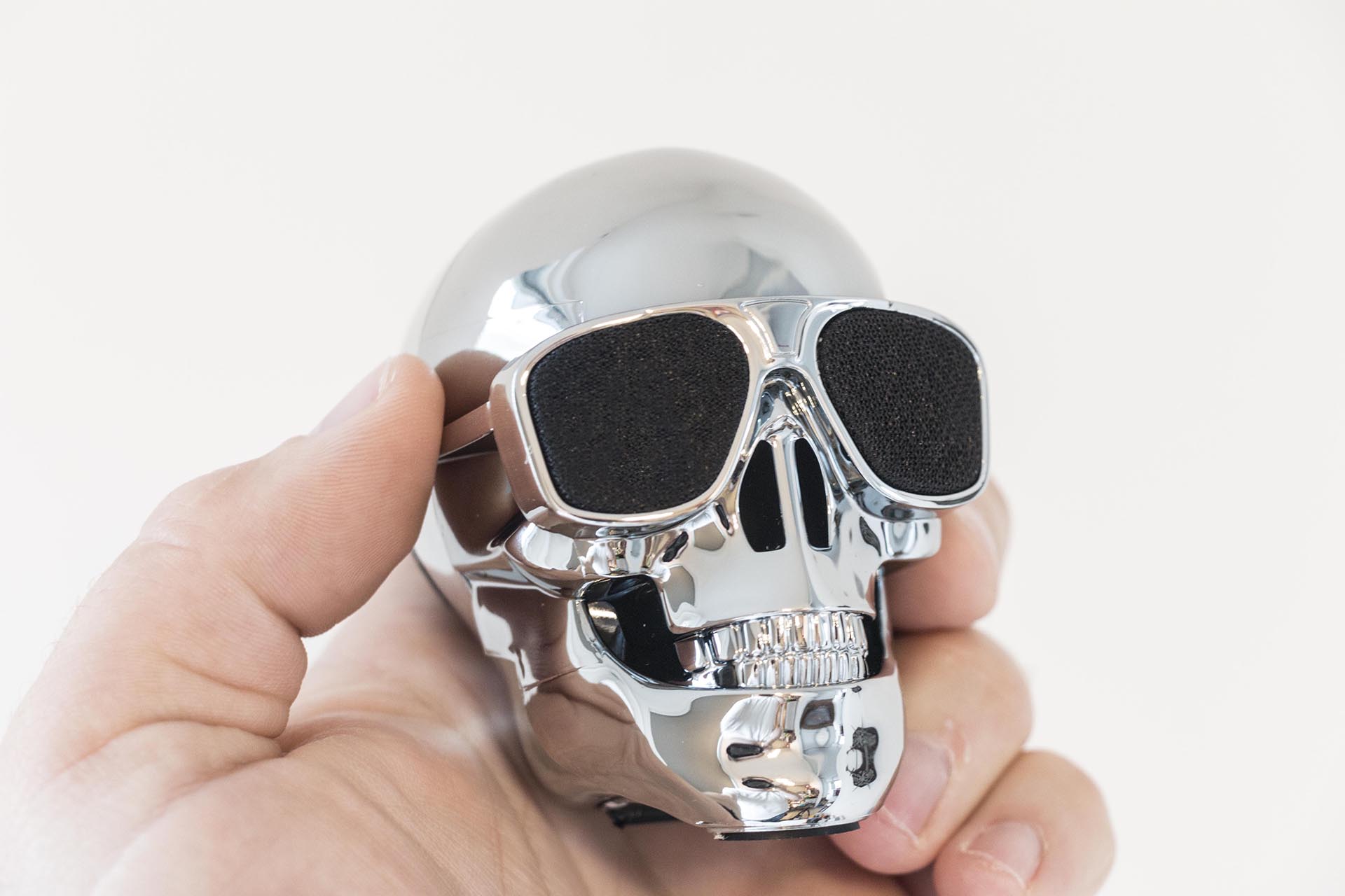 开云（中国） - 附件|饰品|办公家具|设计师家具|AeroSkull Nano音箱