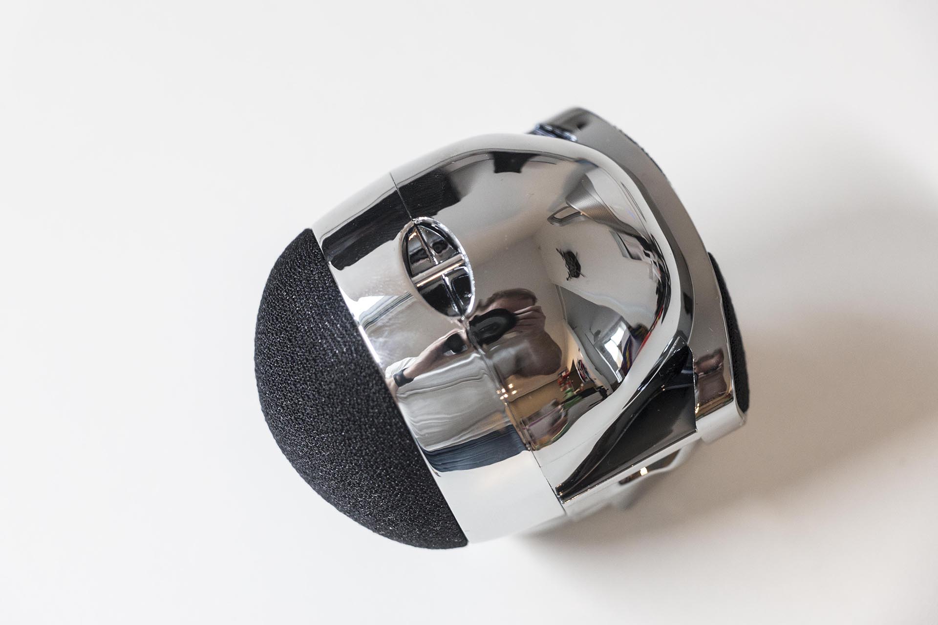 开云（中国） - 附件|饰品|办公家具|设计师家具|AeroSkull Nano音箱